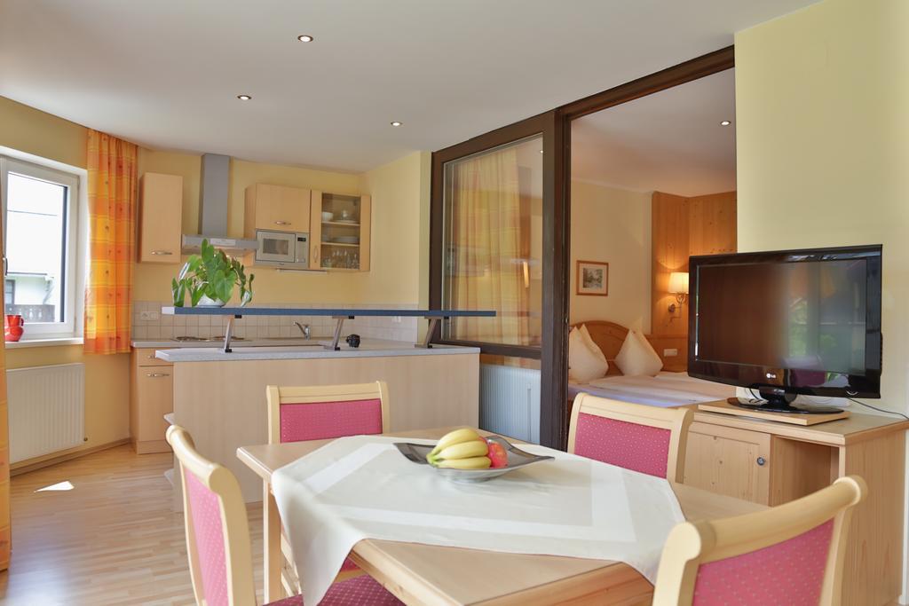 Appartement Sport Girbl Strobl Esterno foto