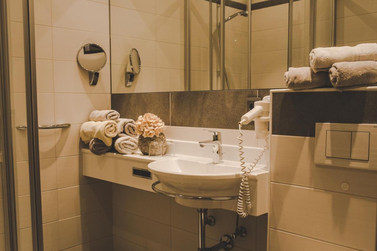 Appartement Sport Girbl Strobl Esterno foto